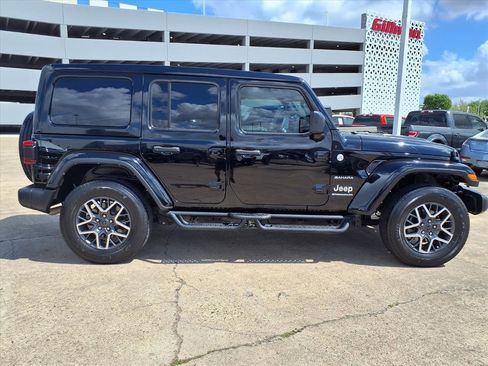 Used 2024 Jeep Wrangler Sahara w/ Technology Group image 25