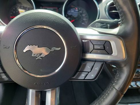 Used 2022 Ford Mustang Premium image 19