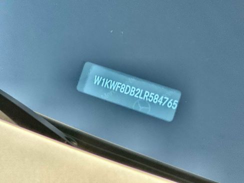 Used 2020 Mercedes-Benz C 300 Sedan image 25