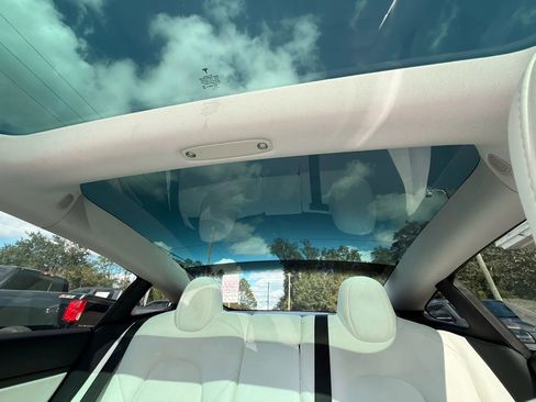 Used 2020 Tesla Model 3 Long Range image 26