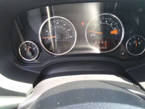 Used 2014 Jeep Compass Latitude image 26