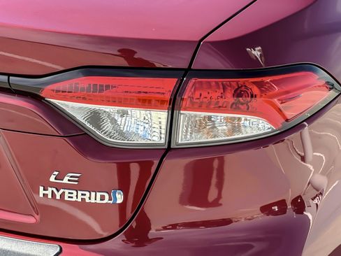 Certified 2023 Toyota Corolla LE w/ LE Convenience Package image 25