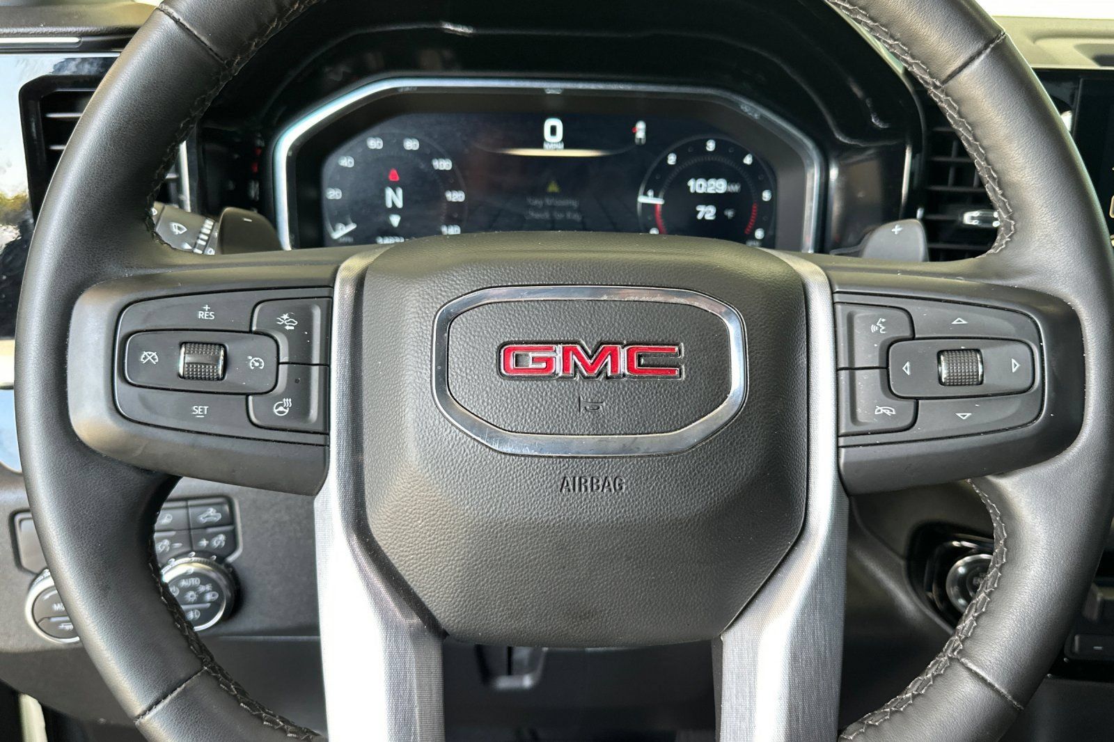 Used 2023 GMC Sierra 1500 Elevation w/ Preferred Package RWD image 27