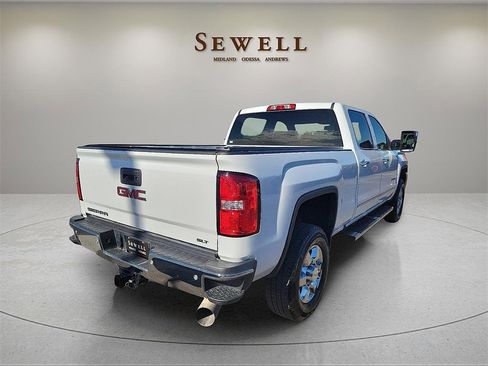 Used 2018 GMC Sierra 2500 SLT w/ Duramax Plus Package image 5