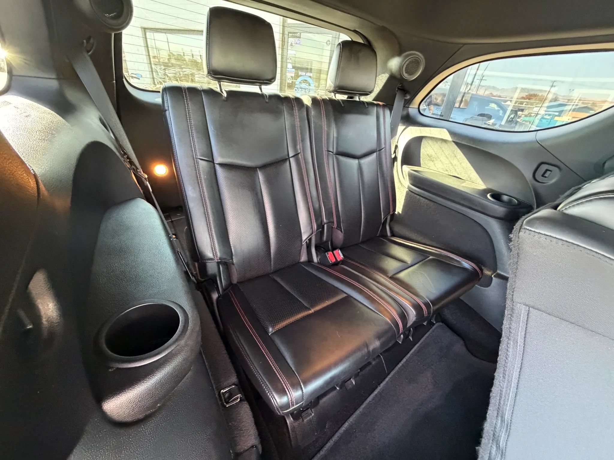Used 2015 Dodge Durango R/T w/ Blacktop Package RWD image 18
