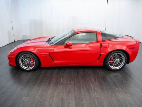 Used 2008 Chevrolet Corvette Z06 w/ Preferred Equipment Group RWD image 7