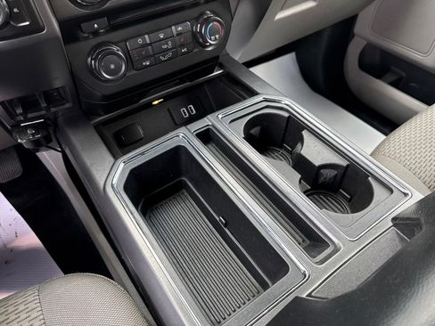 Used 2015 Ford F150 XLT w/ Equipment Group 302A Luxury AWD/4WD image 37