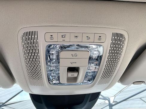 Certified 2025 Mercedes-Benz GLE 450e 4MATIC image 35