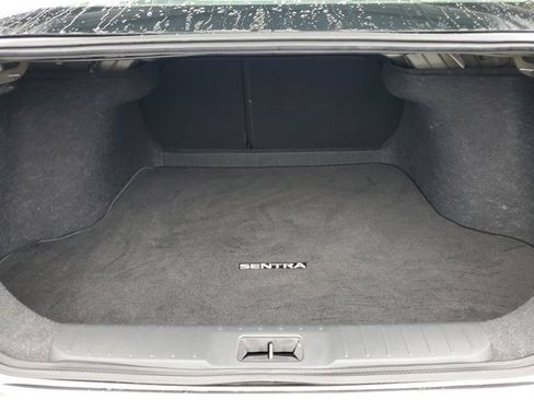 Used 2020 Nissan Sentra S image 8