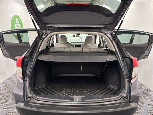 Used 2019 Honda HR-V EX image 16