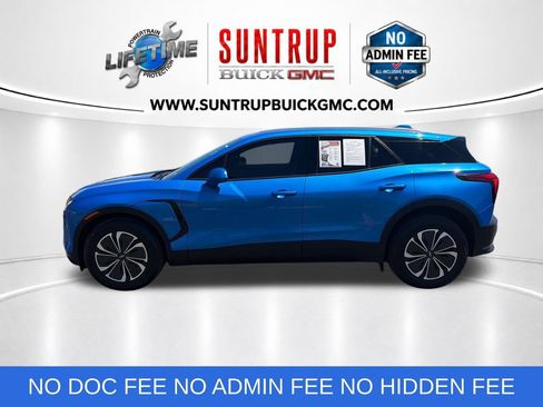 Used 2025 Chevrolet Blazer EV LT w/ Super Cruise Package AWD/4WD image 2