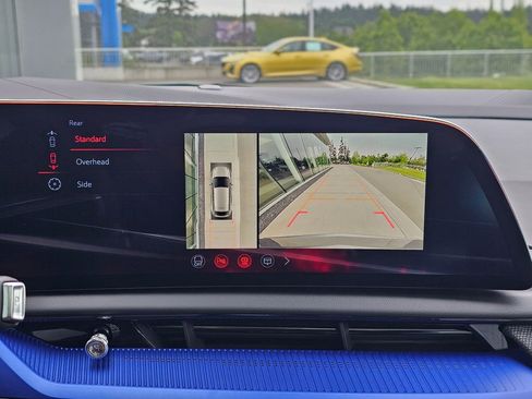 New 2026 Cadillac Optiq V AWD/4WD image 30