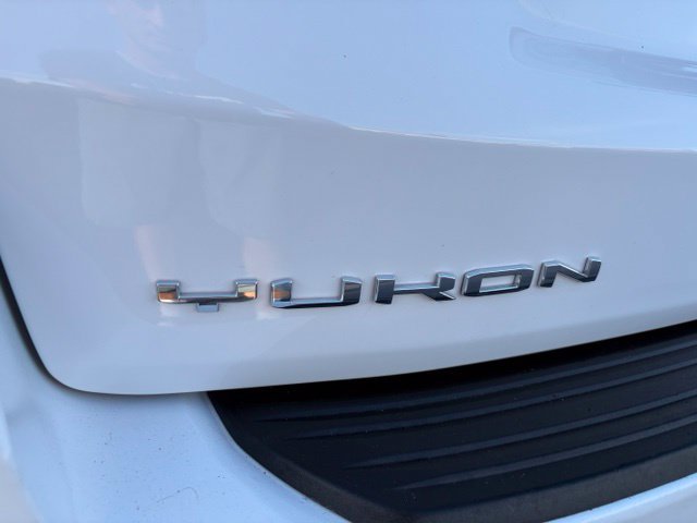Used 2022 GMC Yukon XL SLT AWD/4WD image 9