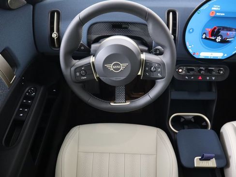 Used 2026 MINI Cooper Countryman S w/ Comfort Package Max image 10