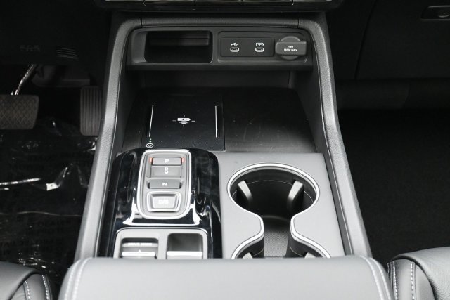 New 2026 Honda Pilot Touring image 25