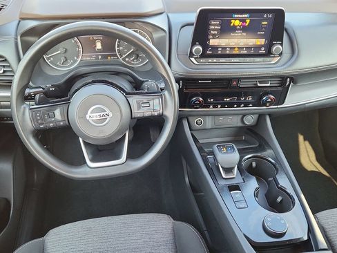 Used 2021 Nissan Rogue SV AWD/4WD image 11
