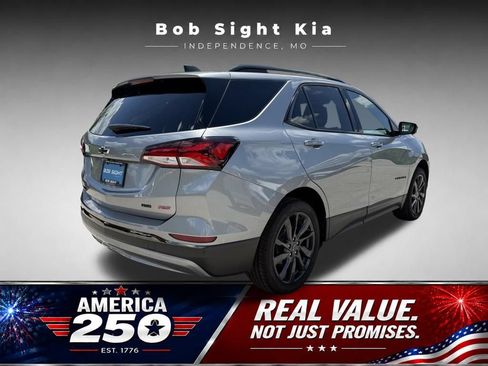Used 2023 Chevrolet Equinox RS AWD/4WD image 12