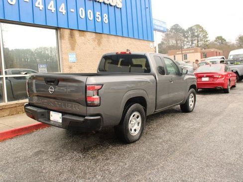Used 2022 Nissan Frontier S image 5