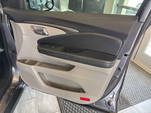 Used 2018 Honda Pilot EX-L image 35