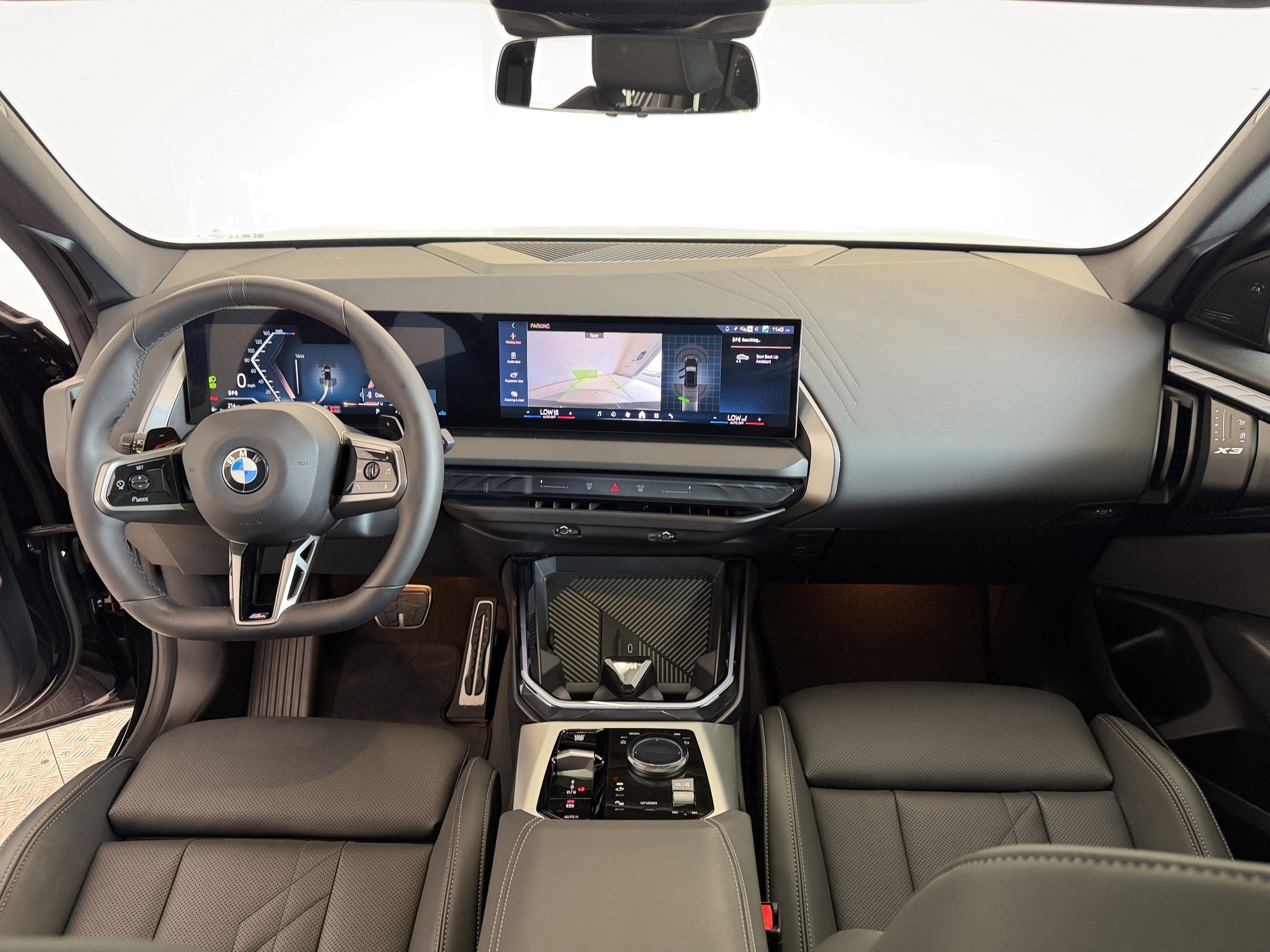 Used 2025 BMW X3 xDrive30i w/ M Sport Package AWD/4WD image 16