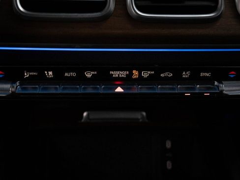 Certified 2026 Mercedes-Benz GLE 350 4MATIC image 32