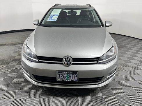 Used 2016 Volkswagen Golf S image 8