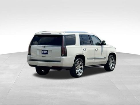 Used 2015 Cadillac Escalade Premium AWD/4WD image 4