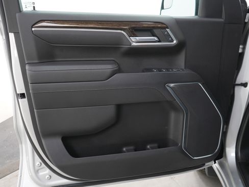 Used 2022 GMC Sierra 1500 SLE image 21