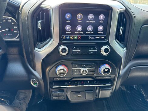 Used 2020 GMC Sierra 1500 SLE w/ SLE Value Package RWD image 21