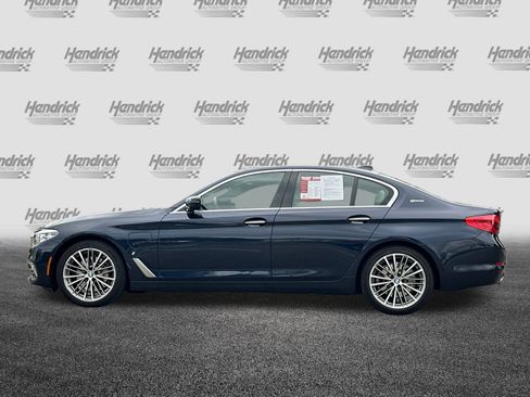 Used 2018 BMW 530e 530e iPerformance image 8
