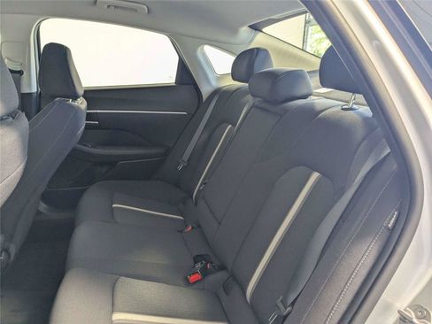Used 2026 Hyundai Sonata SEL FWD image 31