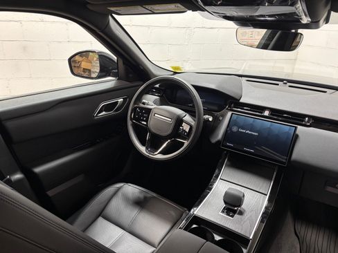 New 2026 Land Rover Range Rover Velar S AWD/4WD image 34