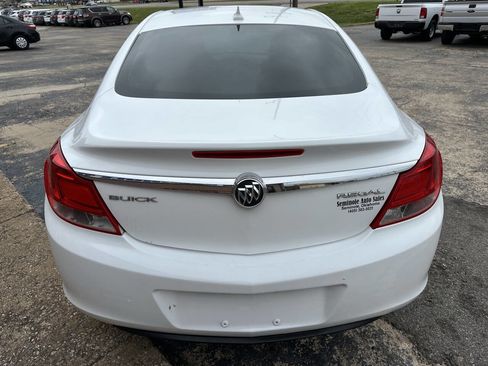 Used 2012 Buick Regal Leather FWD image 8