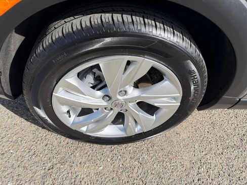 Used 2025 Buick Encore GX Preferred image 31