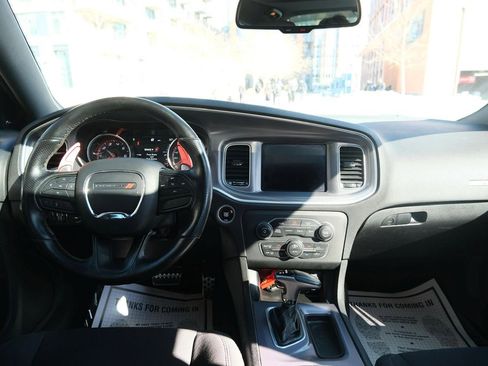 Used 2020 Dodge Charger Scat Pack w/ Driver Convenience Group image 25