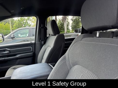 Used 2022 RAM 1500 Big Horn AWD/4WD image 6
