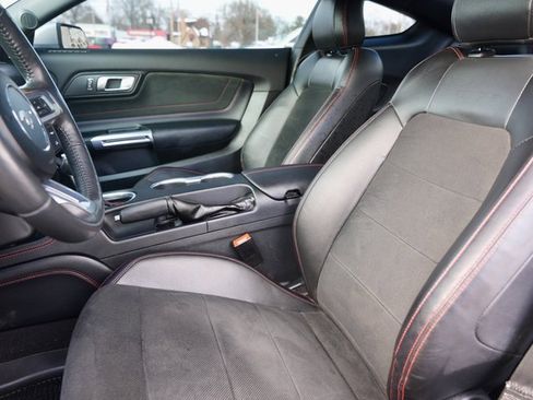 Used 2021 Ford Mustang GT Premium w/ Equipment Group 401A image 11