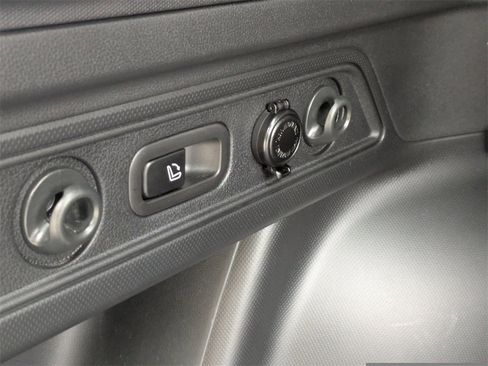 Certified 2024 Subaru Forester Wilderness w/ Convenience Package image 13