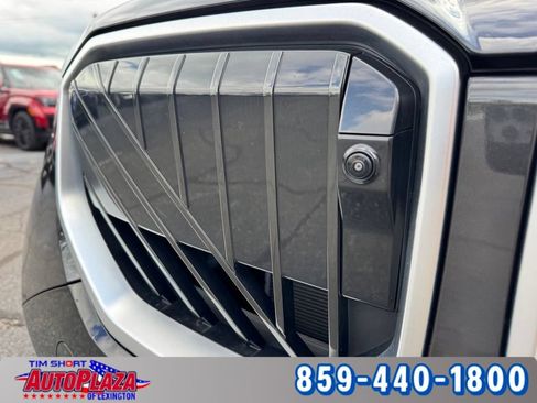 Used 2025 BMW X3 xDrive30i AWD/4WD image 16