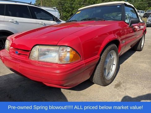 Used 1993 Ford Mustang LX RWD image 3
