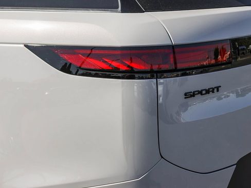 New 2026 Land Rover Range Rover Sport SE AWD/4WD image 11