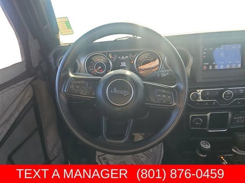 Used 2023 Jeep Gladiator Sport AWD/4WD image 13
