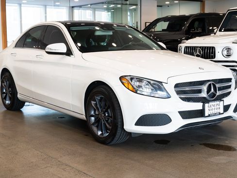 Used 2017 Mercedes-Benz C 300 4MATIC Sedan image 3
