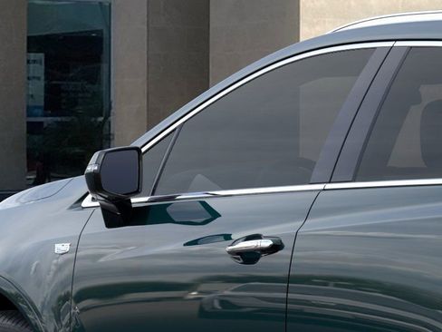 Certified 2025 Cadillac XT5 Luxury image 12