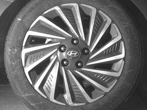 Used 2025 Hyundai Sonata SEL image 15