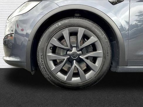 Used 2023 Tesla Model X AWD/4WD image 24