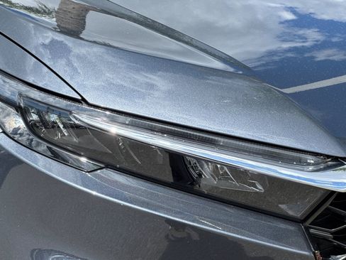 Used 2024 Honda CR-V EX image 11