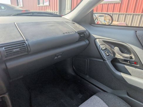Used 1995 Chevrolet Camaro Z28 RWD image 13