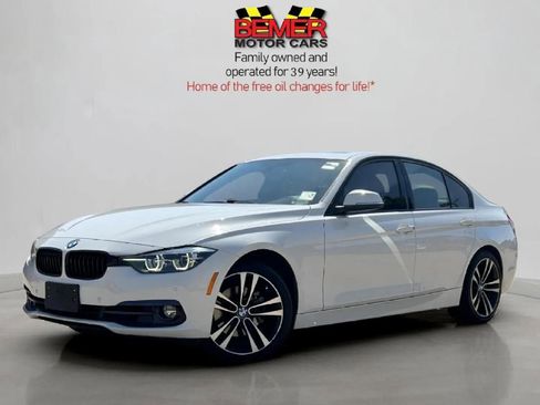 Used 2018 BMW 330i Sedan w/ Premium Package image 1