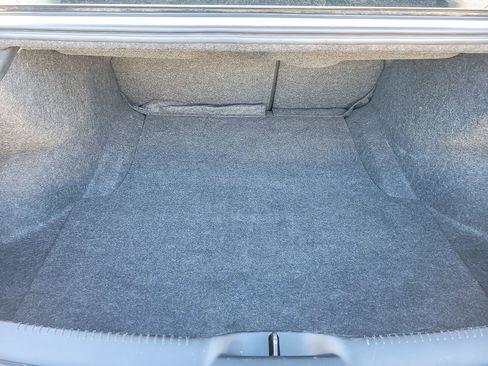 Used 2019 Chrysler 300 S image 19